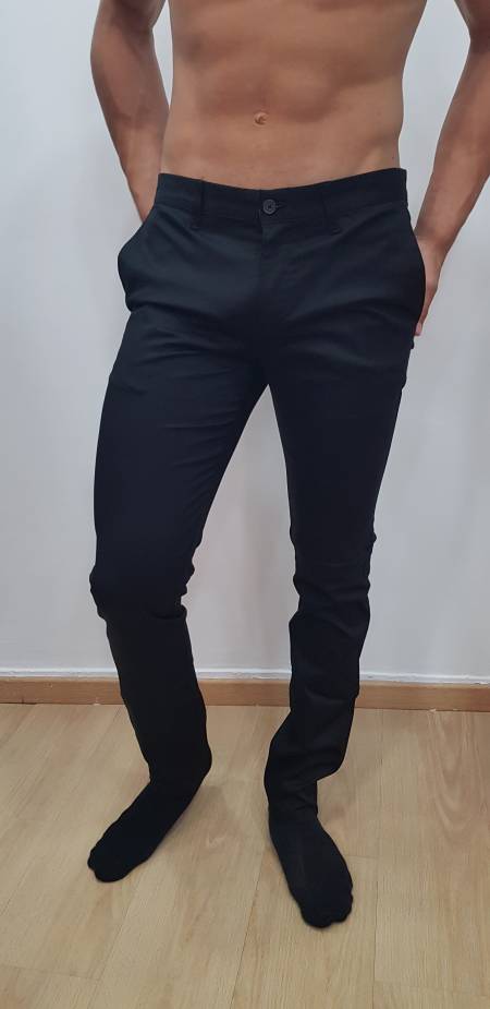 μαύρο παντελόνι